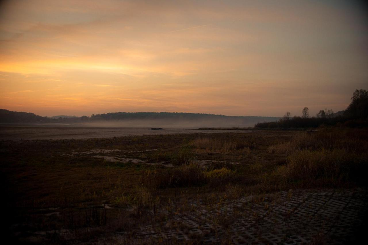 Domek W Lesie Nad Zalewem Chancza Exterior foto